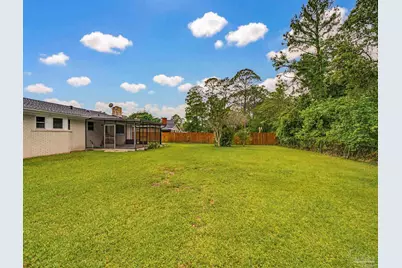 7390 Chesterfield Rd, Pensacola, FL 32506 - Photo 47