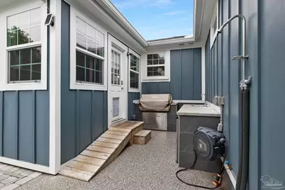 1709 E Fisher St, Pensacola, FL 32503 - Photo 63