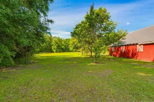 4940 Dawson Rd, Century, FL 32535 - Photo 9