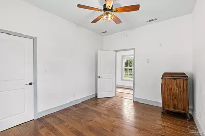 1302 Dr Martin Luther King Jr Dr, Pensacola, FL 32503 - Photo 15