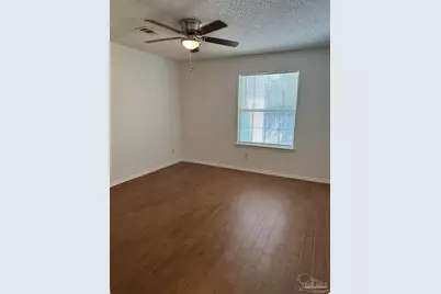 5602 West Shore Dr #B, Pensacola, FL 32526 - Photo 11