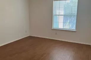 5602 W Shore Dr, Pensacola, FL 32526 - Photo 11