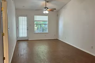 5602 W Shore Dr, Pensacola, FL 32526 - Photo 7
