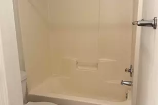 5602 W Shore Dr, Pensacola, FL 32526 - Photo 15