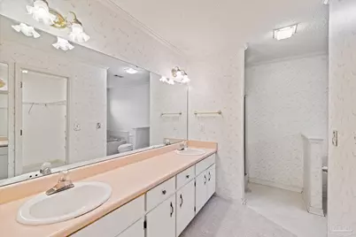 4202 Spanish Trail Pl, Pensacola, FL 32504 - Photo 19