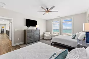 7439 Gulf Blvd, Navarre Beach, FL 32566 - Photo 21