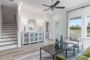 2123 Aqua St, Gulf Breeze, FL 32563 - Photo 11