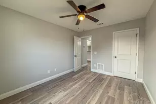 436 Hilburn Ln, Pensacola, FL 32504 - Photo 15