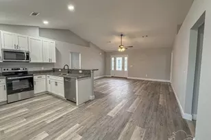 436 Hilburn Ln, Pensacola, FL 32504 - Photo 7