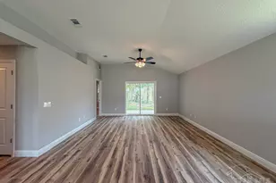 436 Hilburn Ln, Pensacola, FL 32504 - Photo 9