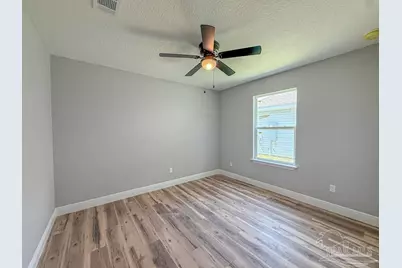 436 Hilburn Ln, Pensacola, FL 32504 - Photo 17