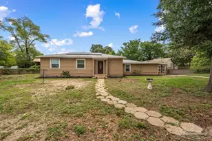 29 Mindoro Cir, Pensacola, FL 32507 - Photo 1