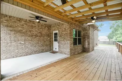2106 Staff Dr, Cantonment, FL 32533 - Photo 31