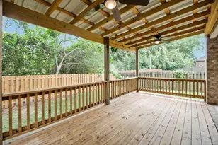 2106 Staff Dr, Cantonment, FL 32533 - Photo 33