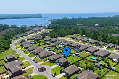 3557 Turquoise Dr, Navarre, FL 32566 - Photo 3