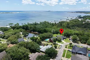 10035 Calle De Palencia, Navarre, FL 32566 - Photo 5