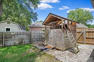 10035 Calle De Palencia, Navarre, FL 32566 - Photo 13