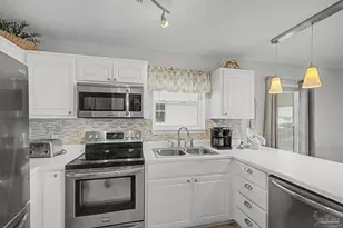 8436 Gulf Blvd, Navarre Beach, FL 32566 - Photo 19