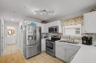 8436 Gulf Blvd, Navarre Beach, FL 32566 - Photo 17