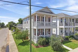901 W Jackson St, Pensacola, FL 32501 - Photo 1
