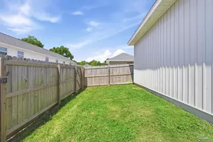 901 W Jackson St, Pensacola, FL 32501 - Photo 37