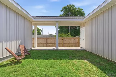 901 W Jackson St, Pensacola, FL 32501 - Photo 33