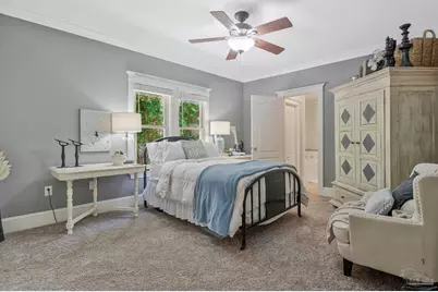 1012 E Strong St, Pensacola, FL 32501 - Photo 49