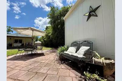 1012 E Strong St, Pensacola, FL 32501 - Photo 29