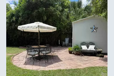 1012 E Strong St, Pensacola, FL 32501 - Photo 27