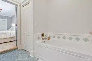 1012 E Strong St, Pensacola, FL 32501 - Photo 57