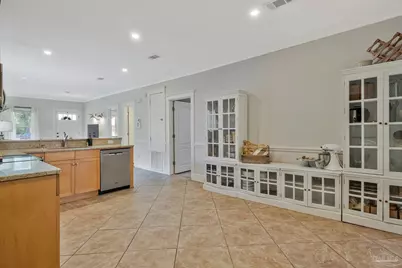 1012 E Strong St, Pensacola, FL 32501 - Photo 45