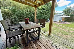1012 E Strong St, Pensacola, FL 32501 - Photo 25