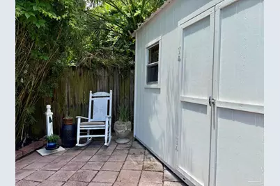 1012 E Strong St, Pensacola, FL 32501 - Photo 29