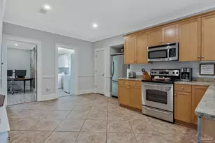 1012 E Strong St, Pensacola, FL 32501 - Photo 43