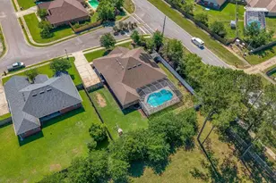 1795 Brightleaf Cir, Cantonment, FL 32533 - Photo 71