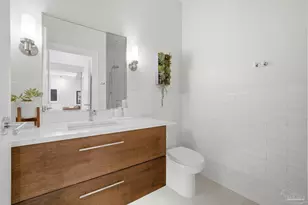 17 S Palafox Pl, Pensacola, FL 32502 - Photo 17