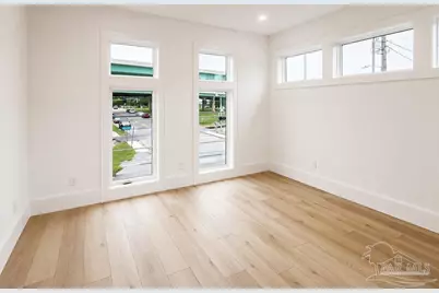 501 N Tarragona St, Pensacola, FL 32503 - Photo 3
