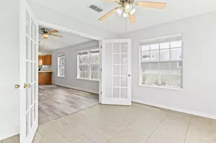 1066 Brownfield Rd, Pensacola, FL 32526 - Photo 9