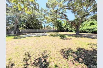 4917 Hickory Shores Blvd, Gulf Breeze, FL 32563 - Photo 43