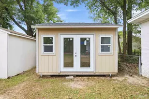 1826 Peyton Dr, Pensacola, FL 32503 - Photo 31
