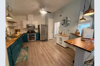 7474 Baywoods Ln, Pensacola, FL 32504 - Photo 21