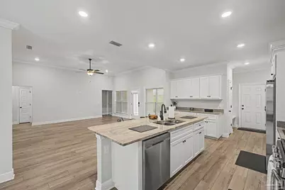 4144 Grassy Run St, Milton, FL 32583 - Photo 11