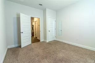 3172 Heritage Oaks Cir, Navarre, FL 32566 - Photo 15