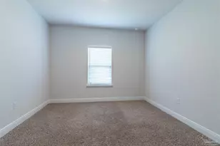 3172 Heritage Oaks Cir, Navarre, FL 32566 - Photo 11