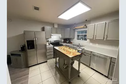 9818 Vonna Jo Dr, Pensacola, FL 32506 - Photo 13