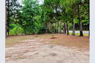 5015 Phoenix Dr, Milton, FL 32583 - Photo 27