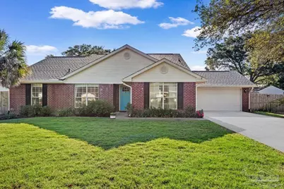 2832 Winners Cir Dr, Navarre, FL 32566 - Photo 1