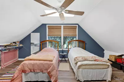 333 Edgewater Dr, Pensacola, FL 32507 - Photo 49