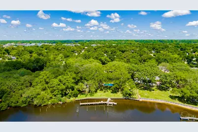 333 Edgewater Dr, Pensacola, FL 32507 - Photo 67
