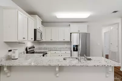 605 E Fisher St, Pensacola, FL 32503 - Photo 11